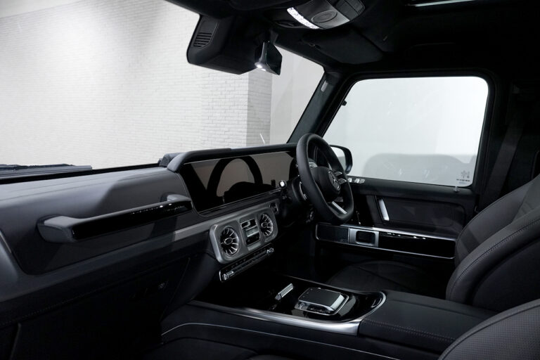 2025年式 メルセデスベンツ G450d MANUFAKTURプログラム AMGライン グラファイト MQ4064