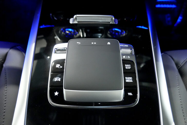 2025年式 メルセデスベンツ G450d MANUFAKTURプログラム AMGライン グラファイト MQ4064