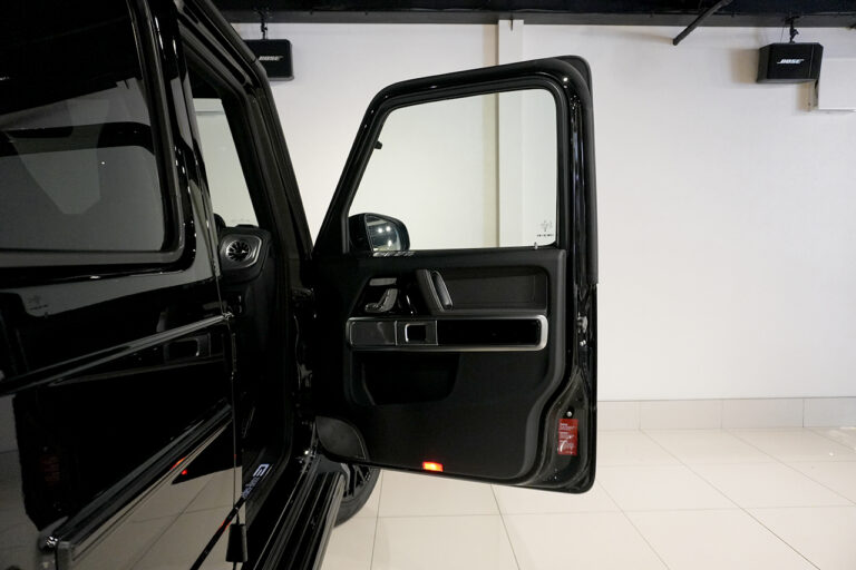 2023年式 メルセデスベンツ G400d Gmanufakturプログラム ダークブラック AMGライン オブシディアンブラック MQ4090