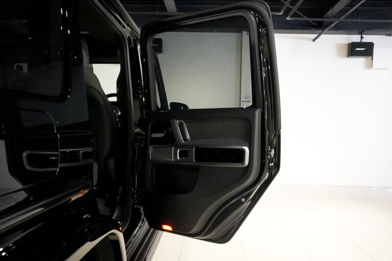 2023年式 メルセデスベンツ G400d Gmanufakturプログラム ダークブラック AMGライン オブシディアンブラック MQ4090