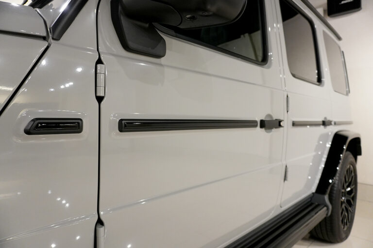 2022年式 メルセデスベンツ G400d Gmanufakturプログラム AMGライン ナイトグレー MQ4096