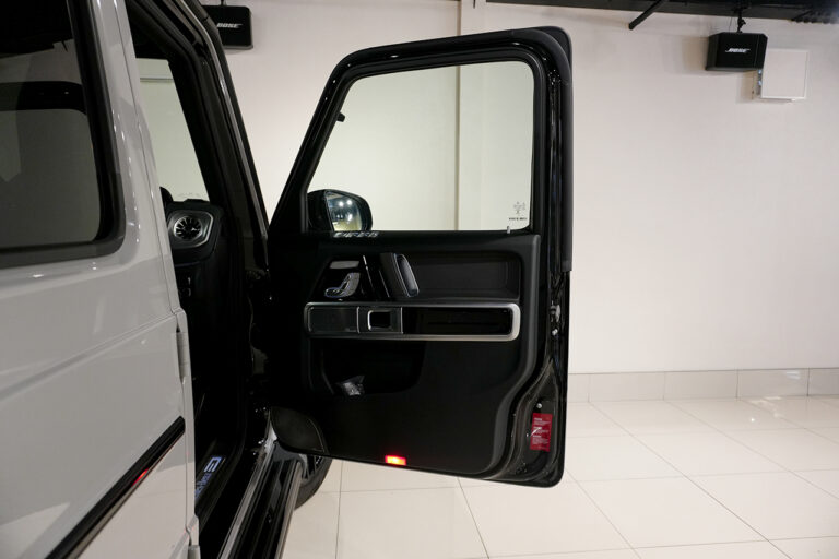 2022年式 メルセデスベンツ G400d Gmanufakturプログラム AMGライン ナイトグレー MQ4096