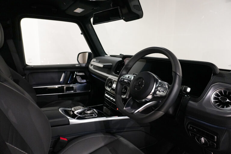 2022年式 メルセデスベンツ G400d Gmanufakturプログラム AMGライン ナイトグレー MQ4096