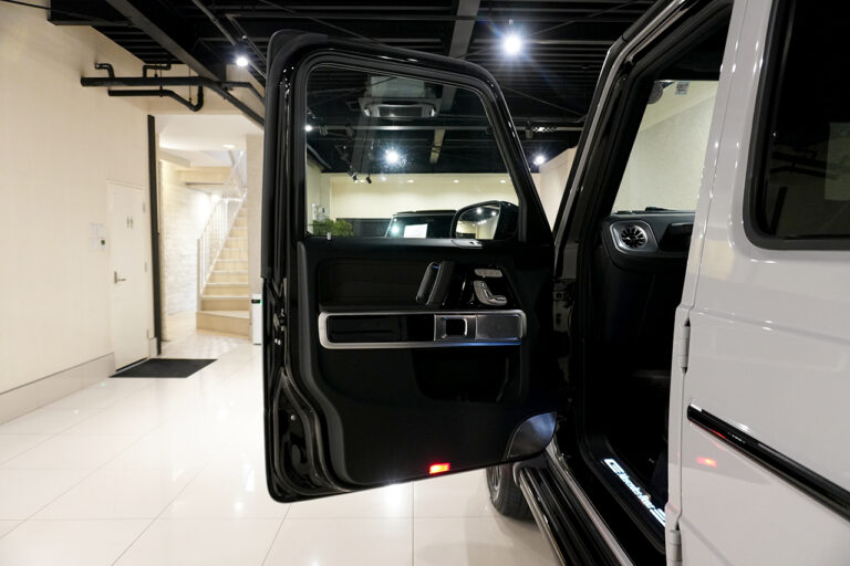 2022年式 メルセデスベンツ G400d Gmanufakturプログラム AMGライン ナイトグレー MQ4096