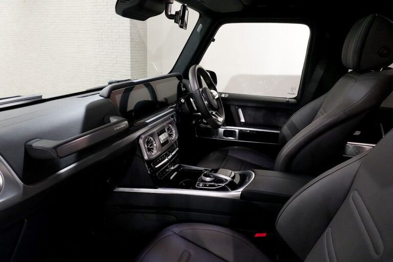 2022年式 メルセデスベンツ G400d Gmanufakturプログラム AMGライン ナイトグレー MQ4096