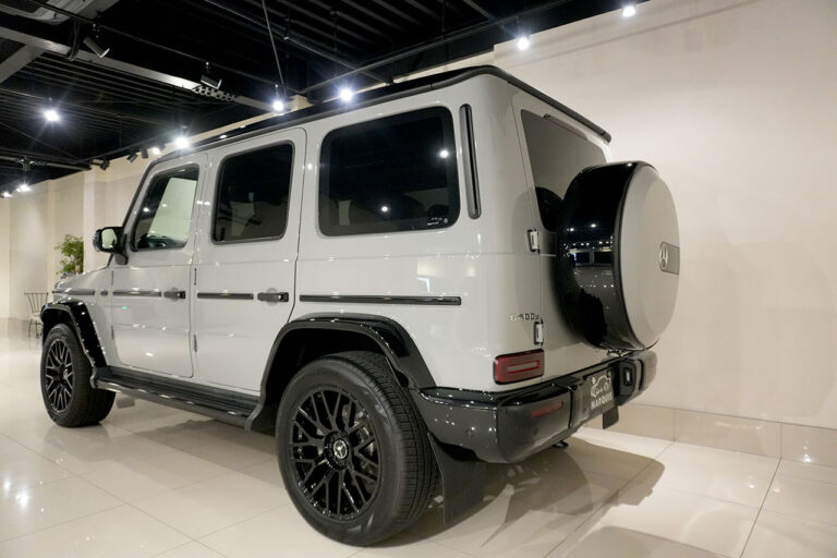 2023年式 メルセデスベンツ G400d ダークブラック AMGライン Gmanufakturプログラム ステルスグレー MQ4104