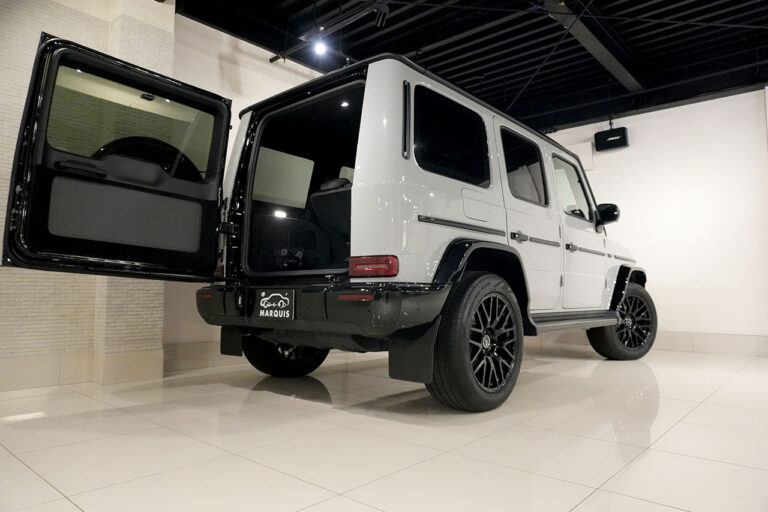 2023年式 メルセデスベンツ G400d ダークブラック AMGライン Gmanufakturプログラム ステルスグレー MQ4104