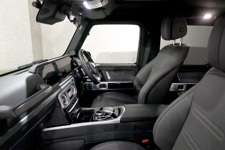 2023年式 メルセデスベンツ G400d ダークブラック AMGライン Gmanufakturプログラム オブシディアンブラック MQ4104