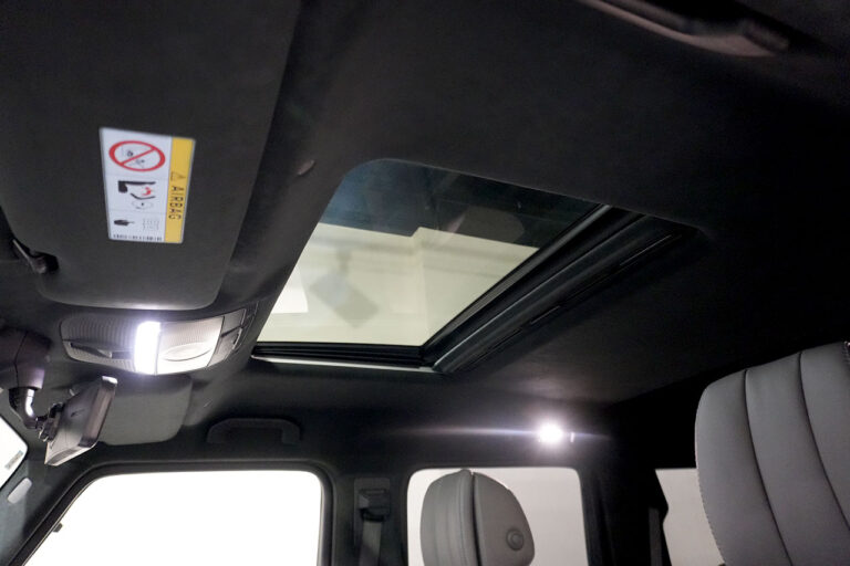 2023年式 メルセデスベンツ G400d ダークブラック AMGライン Gmanufakturプログラム ステルスグレー MQ4104