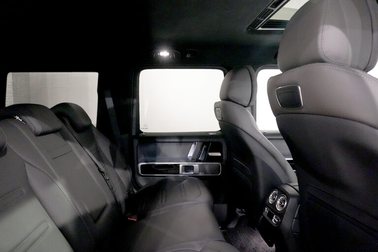 2023年式 メルセデスベンツ G400d ダークブラック AMGライン Gmanufakturプログラム オブシディアンブラック MQ4104
