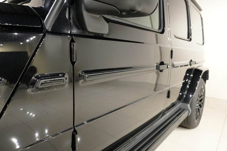 2023年式 メルセデスベンツ G400d ダークブラック Gmanufakturプログラム+ AMGライン オブシディアンブラック MQ4105