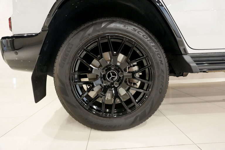 2022年式 メルセデスベンツ G400d ナイトグレーPKG Gmanufakturプログラム AMGライン MQ4108
