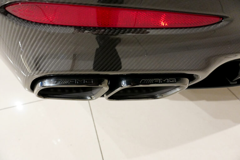2024年式 メルセデスAMG GT63 4MATIC+ Coupe AMGパフォーマンス/カーボンPKG オブシディアンブラック