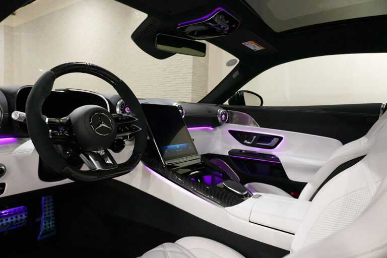 2024年式 メルセデスAMG GT63 4MATIC+ Coupe AMGパフォーマンス/カーボンPKG オブシディアンブラック