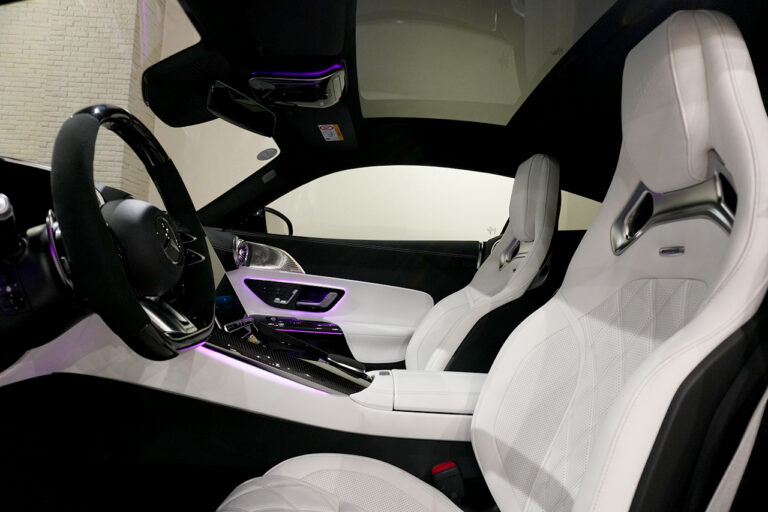 2024年式 メルセデスAMG GT63 4MATIC+ Coupe AMGパフォーマンス/カーボンPKG オブシディアンブラック