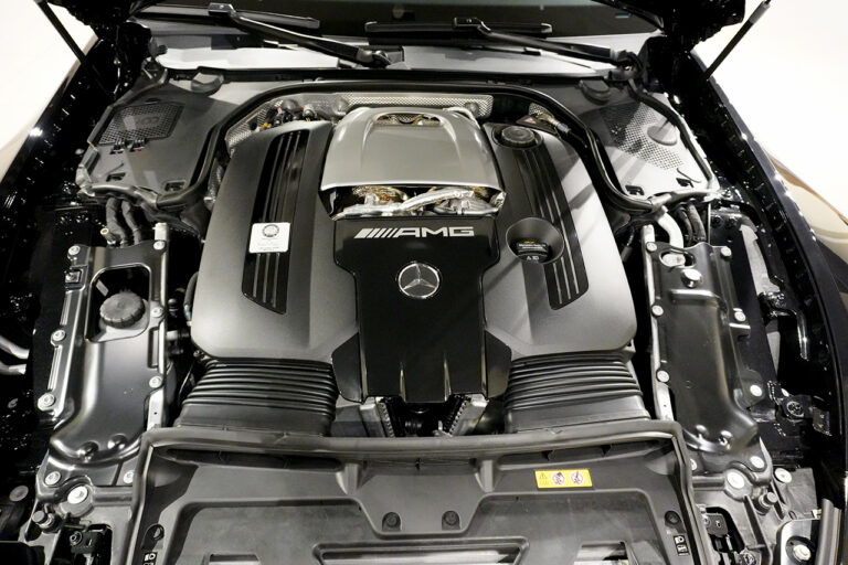 2024年式 メルセデスAMG GT63 4MATIC+ Coupe AMGパフォーマンス/カーボンPKG オブシディアンブラック