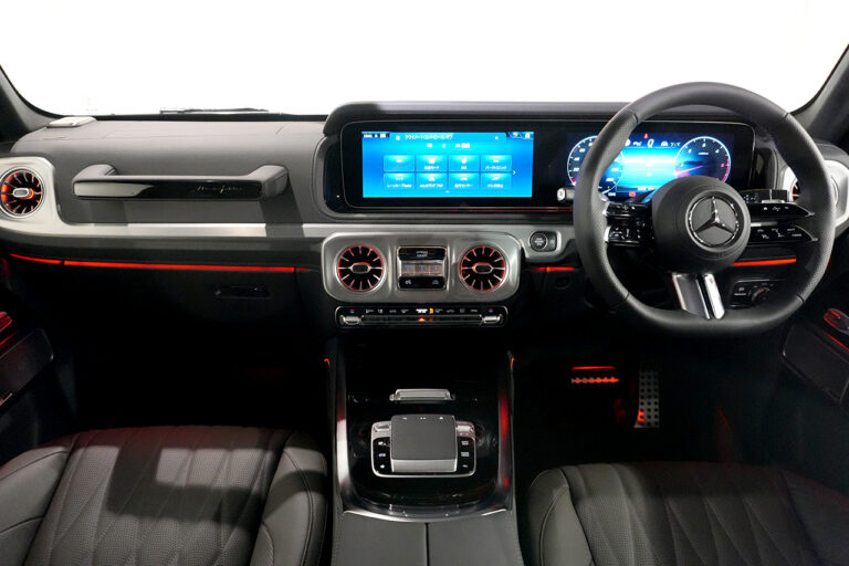 2025年式 メルセデスベンツ G400d オールナイトグレーPKG AMGライン MANUFAKTURプログラム+ ナイトPKG MQ4110