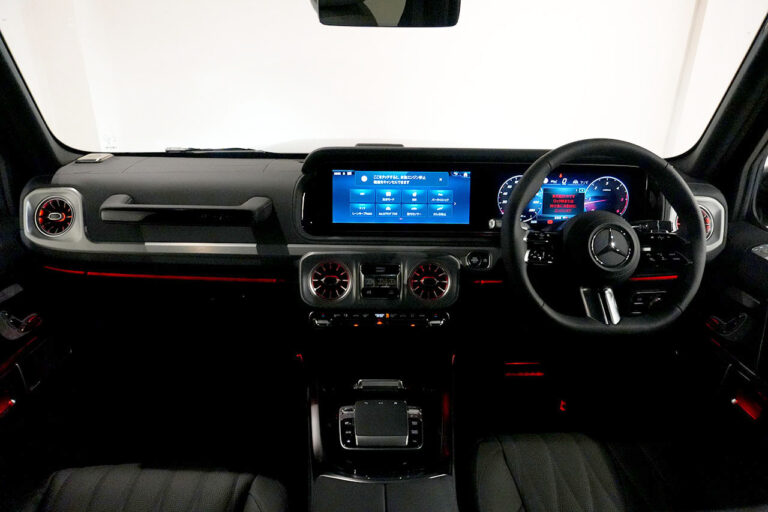 2025年式 メルセデスベンツ G450d MANUFAKTURプログラムプラス AMGライン ナイトパッケージ オブシディアンブラック MQ4109