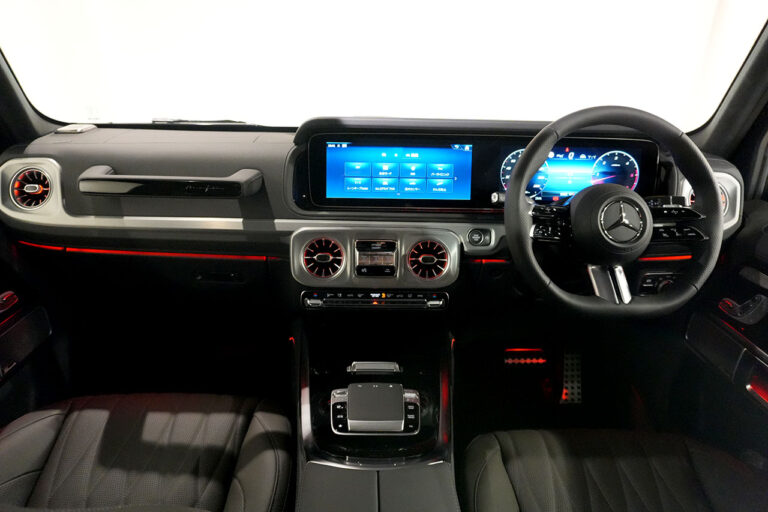 2025年式 メルセデスベンツ G450d ステルスグレーPKG AMGライン MANUFAKTURプログラム+ ナイトPKG MQ4110