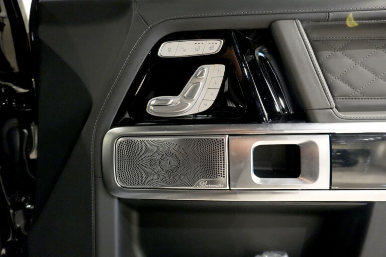 2025年式 メルセデスベンツ G450d ステルスグレーPKG AMGライン MANUFAKTURプログラム+ ナイトPKG MQ4110