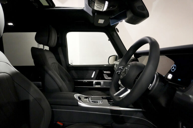 2025年式 メルセデスベンツ G450d ステルスグレーPKG AMGライン MANUFAKTURプログラム+ ナイトPKG MQ4110