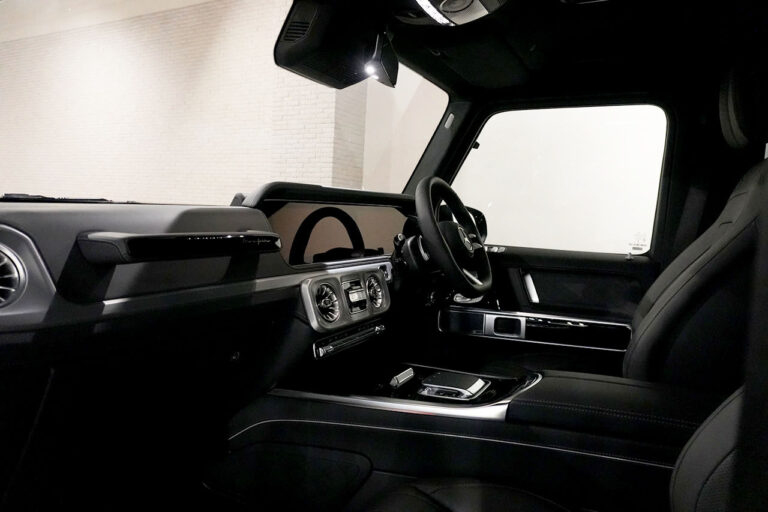 2025年式 メルセデスベンツ G450d MANUFAKTURプログラムプラス AMGライン ナイトパッケージ オブシディアンブラック MQ4109