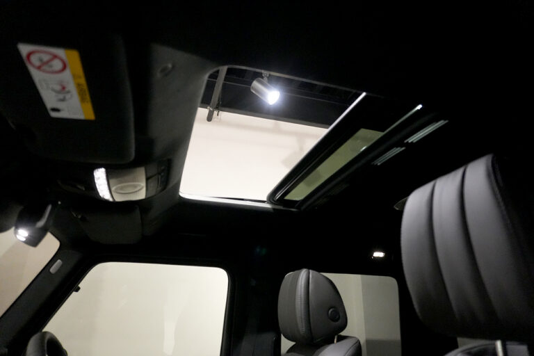 2025年式 メルセデスベンツ G400d オールナイトグレーPKG AMGライン MANUFAKTURプログラム+ ナイトPKG MQ4110