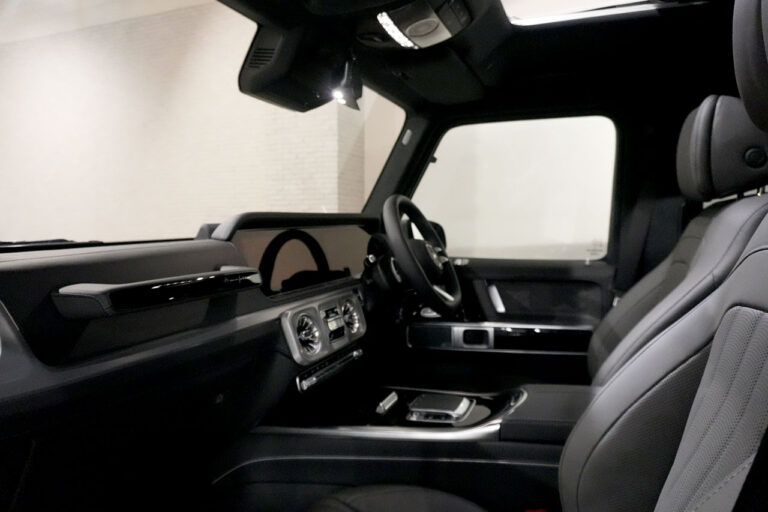 2025年式 メルセデスベンツ G450d ステルスグレーPKG AMGライン MANUFAKTURプログラム+ ナイトPKG MQ4110