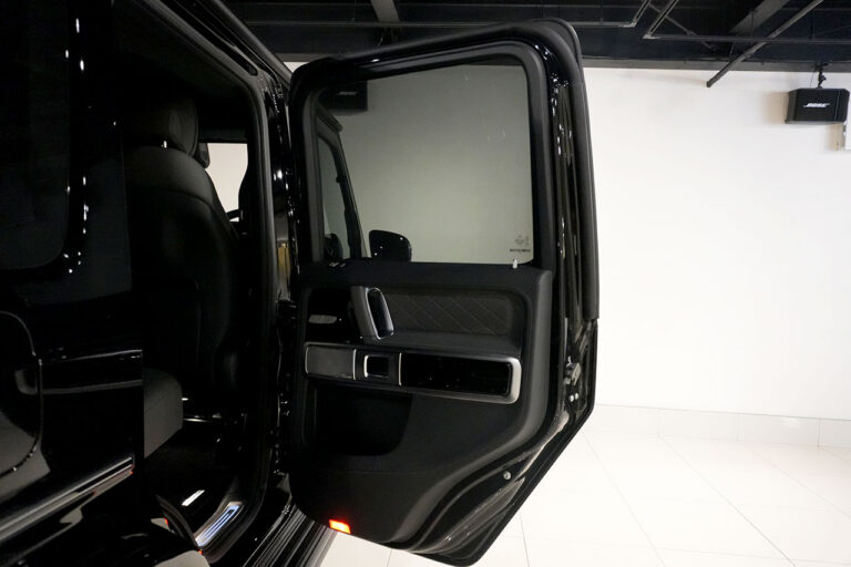 2025年式 メルセデスベンツ G450d MANUFAKTURプログラムプラス AMGライン ナイトパッケージ オブシディアンブラック MQ4109