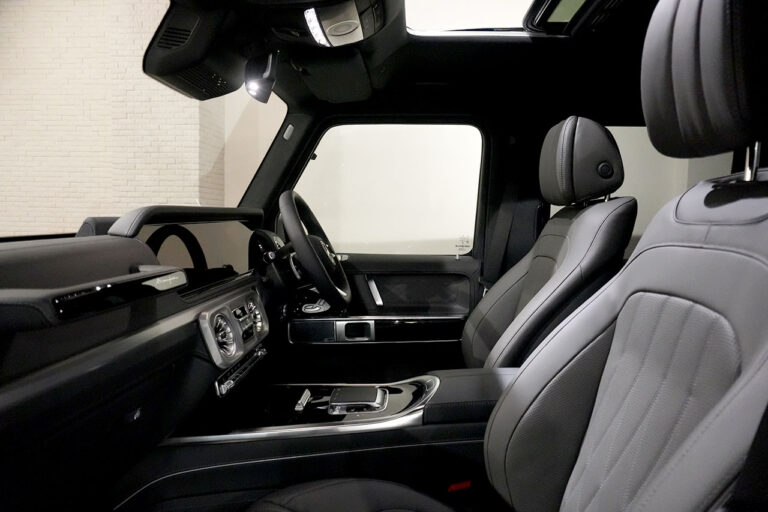2025年式 メルセデスベンツ G450d ステルスグレーPKG AMGライン MANUFAKTURプログラム+ ナイトPKG MQ4110