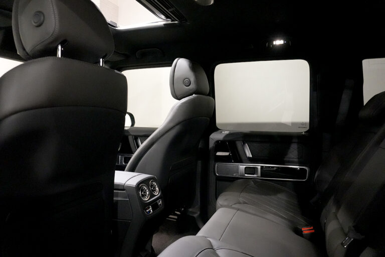 2025年式 メルセデスベンツ G400d オールナイトグレーPKG AMGライン MANUFAKTURプログラム+ ナイトPKG MQ4110