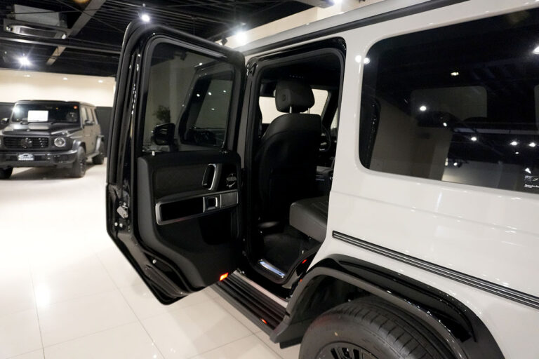 2025年式 メルセデスベンツ G450d ステルスグレーPKG AMGライン MANUFAKTURプログラム+ ナイトPKG MQ4110