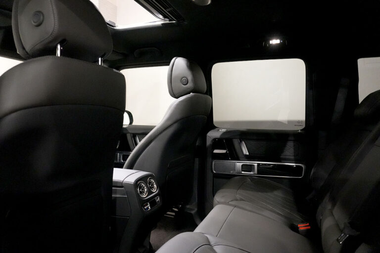 2025年式 メルセデスベンツ G450d ステルスグレーPKG AMGライン MANUFAKTURプログラム+ ナイトPKG MQ4110