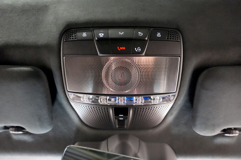 2025年式 メルセデスベンツ G450d MANUFAKTURプログラムプラス AMGライン ナイトパッケージ オブシディアンブラック MQ4109
