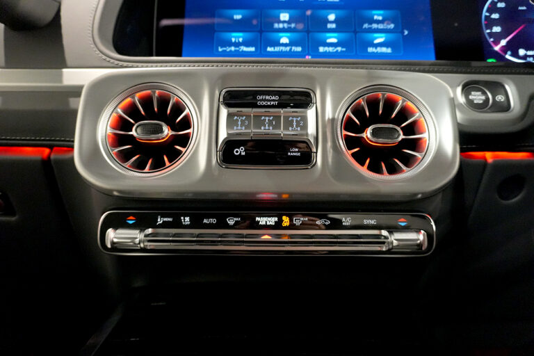 2025年式 メルセデスベンツ G400d オールナイトグレーPKG AMGライン MANUFAKTURプログラム+ ナイトPKG MQ4110