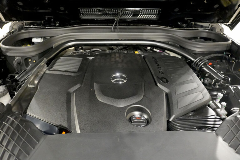 2025年式 メルセデスベンツ G450d MANUFAKTURプログラムプラス AMGライン ナイトパッケージ オブシディアンブラック MQ4109