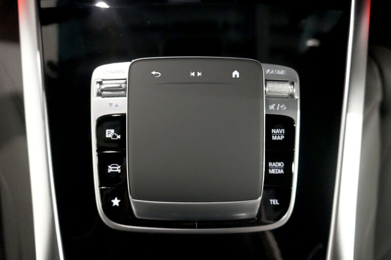 2025年式 メルセデスベンツ G450d ステルスグレーPKG AMGライン MANUFAKTURプログラム+ ナイトPKG MQ4110