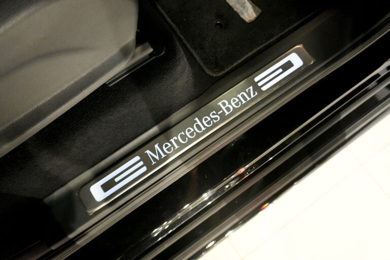 2024年式 メルセデスベンツ G400d ダークブラック Gmanufakturプログラムプラス AMGライン MQ4113