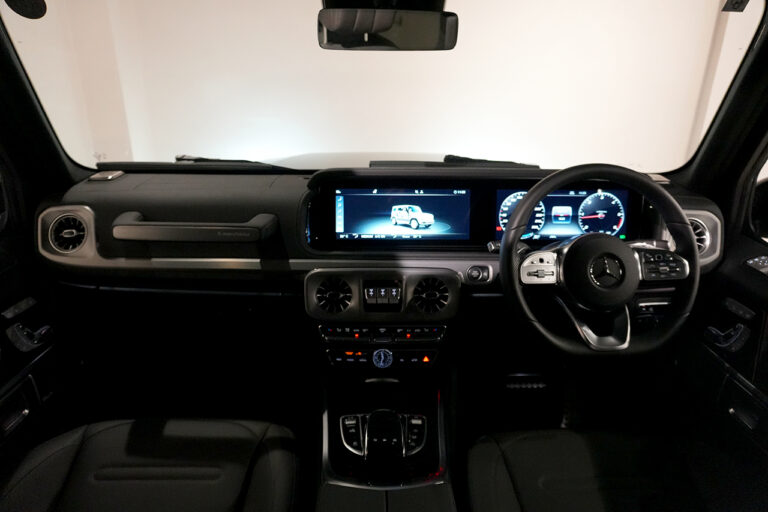 2023年式 メルセデスベンツ G400d ダークブラック Gmanufakturプログラム AMGライン オブシディアンブラック MQ4116　