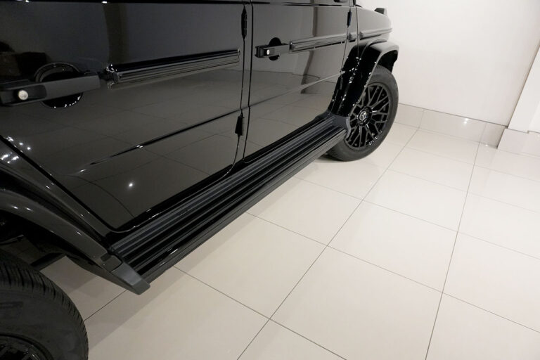 2023年式 メルセデスベンツ G400d ダークブラック Gmanufakturプログラム AMGライン オブシディアンブラック MQ4116