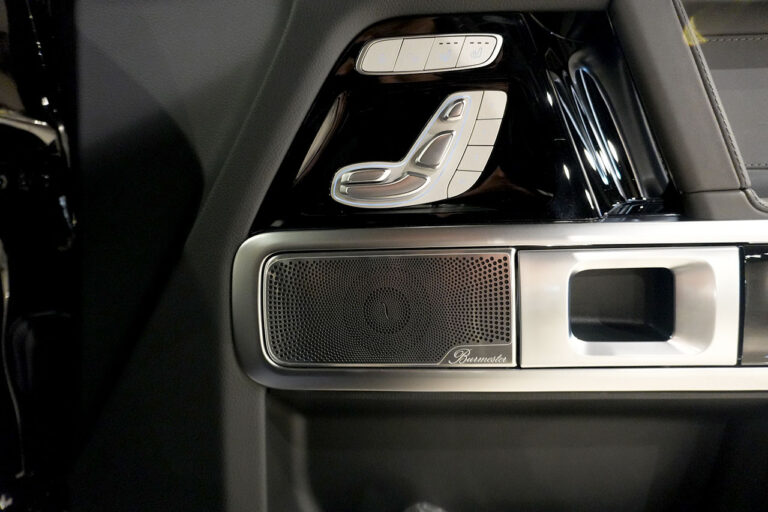 2023年式 メルセデスベンツ G400d ダークブラック Gmanufakturプログラム AMGライン オブシディアンブラック MQ4116