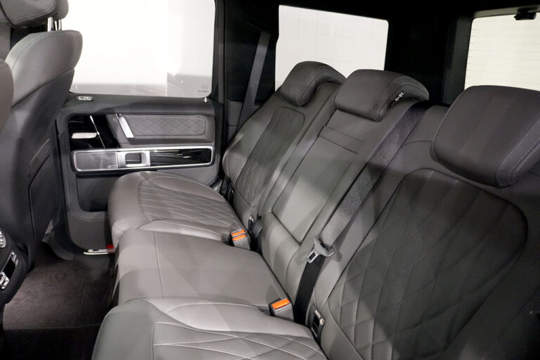 2025年式 メルセデスベンツ G450d ソルトブラック MANUFAKTURプログラム+ AMGライン MQ4097