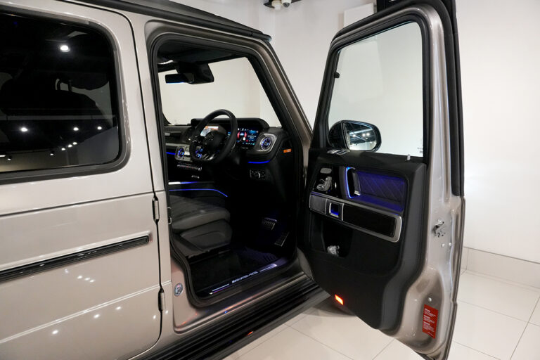 2025年式  メルセデスAMG G63 202502 ダークトパーズ MANUFAKTURプログラムプラス モハーベシルバー MQ4120