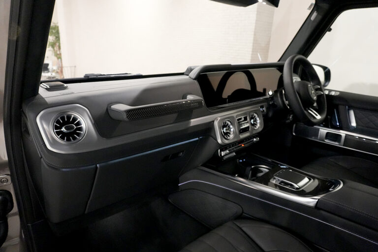 2025年式  メルセデスAMG G63 202502 ダークトパーズ MANUFAKTURプログラムプラス モハーベシルバー MQ4120