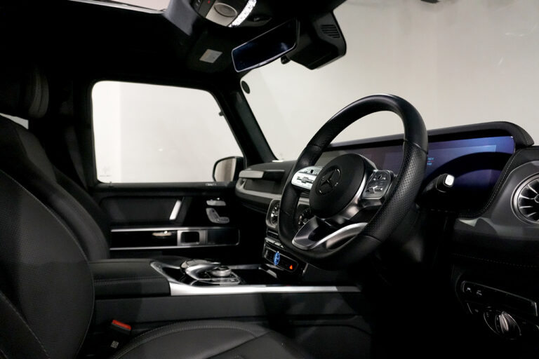 2023年式 メルセデスベンツ G400d ナイトグレー AMGライン Gmanufakturプログラム MQ4123