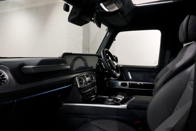 2023年式 メルセデスベンツ G400d ナイトグレー AMGライン Gmanufakturプログラム MQ4123