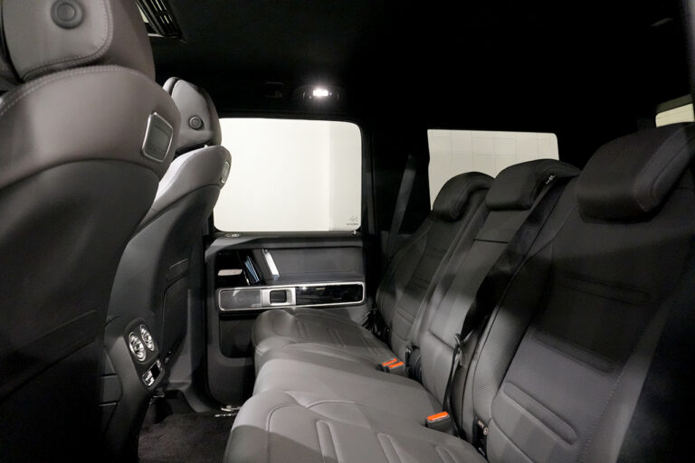 2023年式 メルセデスベンツ G400d ナイトグレー AMGライン Gmanufakturプログラム MQ4123