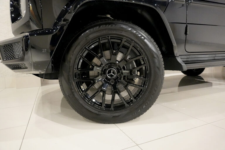 2023年式 メルセデスベンツ G400d ダークブラック Gmanufakturプログラム AMGライン MQ4124 オブシディアンブラック
