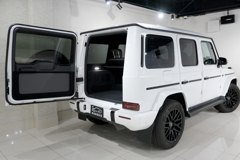 2024年式 メルセデスベンツ G400d manufakturプログラム ダークプラチナ オパリスホワイト MQ4155