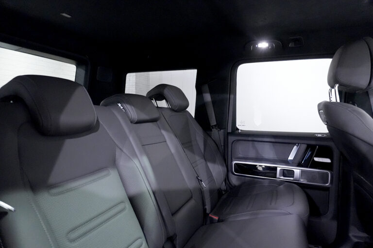 2024年式 メルセデスベンツ G400d manufakturプログラム ダークプラチナ オパリスホワイト MQ4155